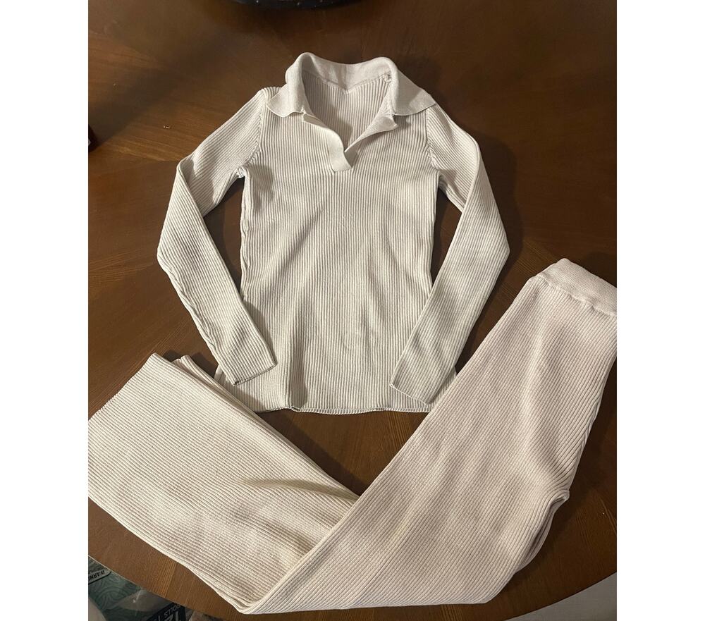 Beige Off White matching set Size Small